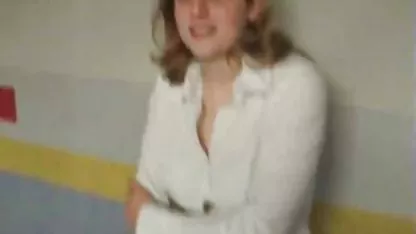 Istri bersama nonton bokep sub indo dengan kelompok